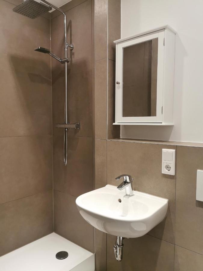 Apartment "Lyon" Korschenbroich Bagian luar foto